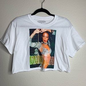 Forever 21 AALIYAH Crop Tee